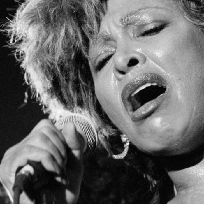 So entsetzt reagieren die Stars! Beyoncé, Madonna und Mariah Carey trauern