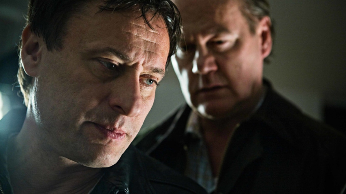 "Stieg Larsson: Verblendung": Der Journalist Mikael Blomkvist (Michael Nyqvist, l.) recherchiert in einem mysteri&ouml;sen Mordfall. (Foto)