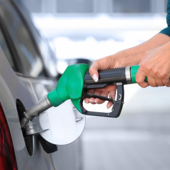 Tanken und Heizen mit fossilen Energien wird teurer! Das müssen Verbraucher wissen