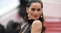 Izabel Goulart macht ihre Fans im Bikini sprachlos.