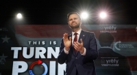 JD Vance musste vor einer überschaubaren Menge an Zuschauern sprechen.