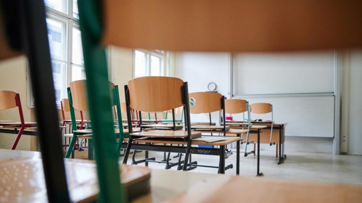 Könnten die ersten Schulen bereits Anfang Februar wieder öffnen?