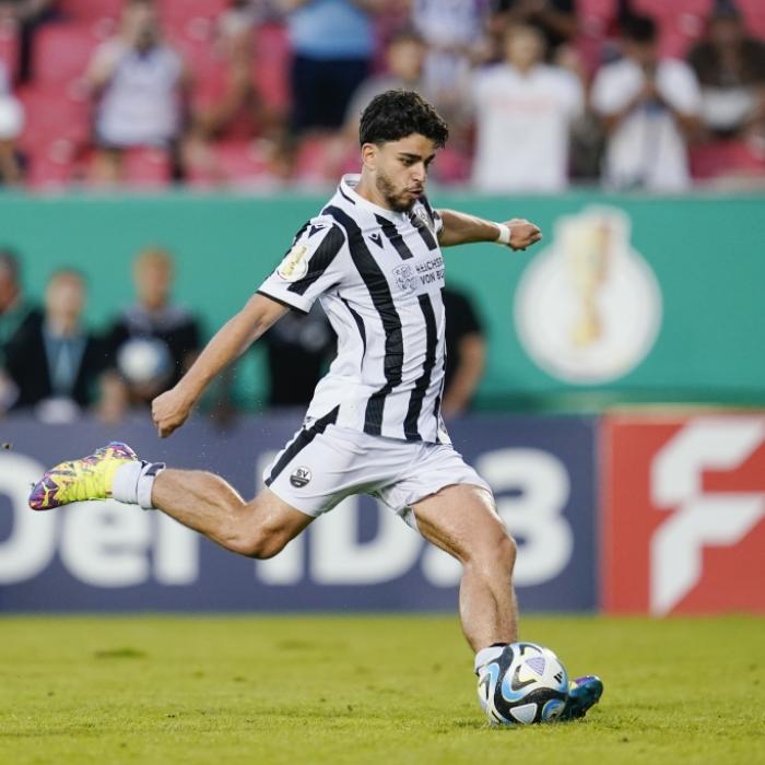 Flotho macht den Unterschied! SV Wehen siegt glücklich in Sandhausen