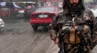 Taliban-Kämpfer haben einen früheren BBC-Reporter entführt.