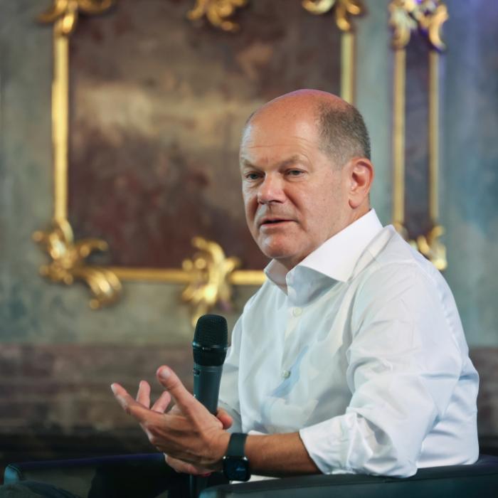 Politiker laut Umfrage ungeeignet! Deutsche wollen neue Regierung