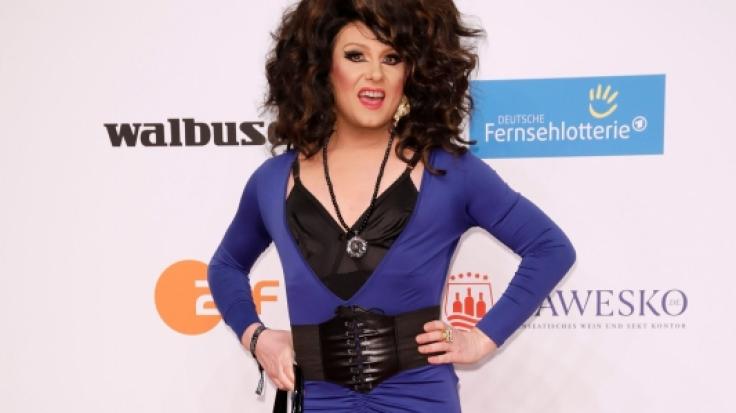 Drag-Queen Nina Queer wurde von RTL kurzerhand vor die Tür gesetzt und wird nicht in
