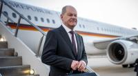 Olaf Scholz sorgt mit einem Doppelgänger-Selfie für Lacher im Netz.
