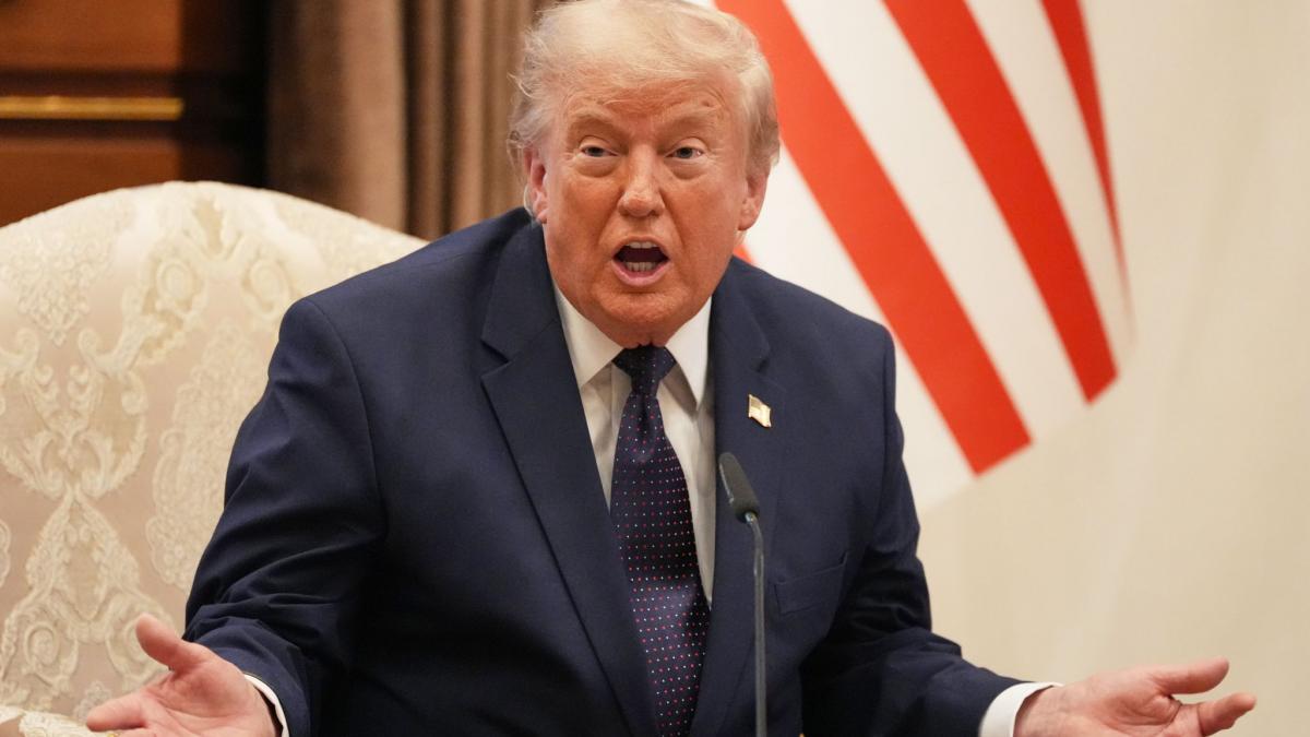 US-Pr&auml;sident Donald Trump hat beim Nato-Gipfel in Ankara seine Obsession mit Gr&ouml;nland wiederentdeckt. (Foto)