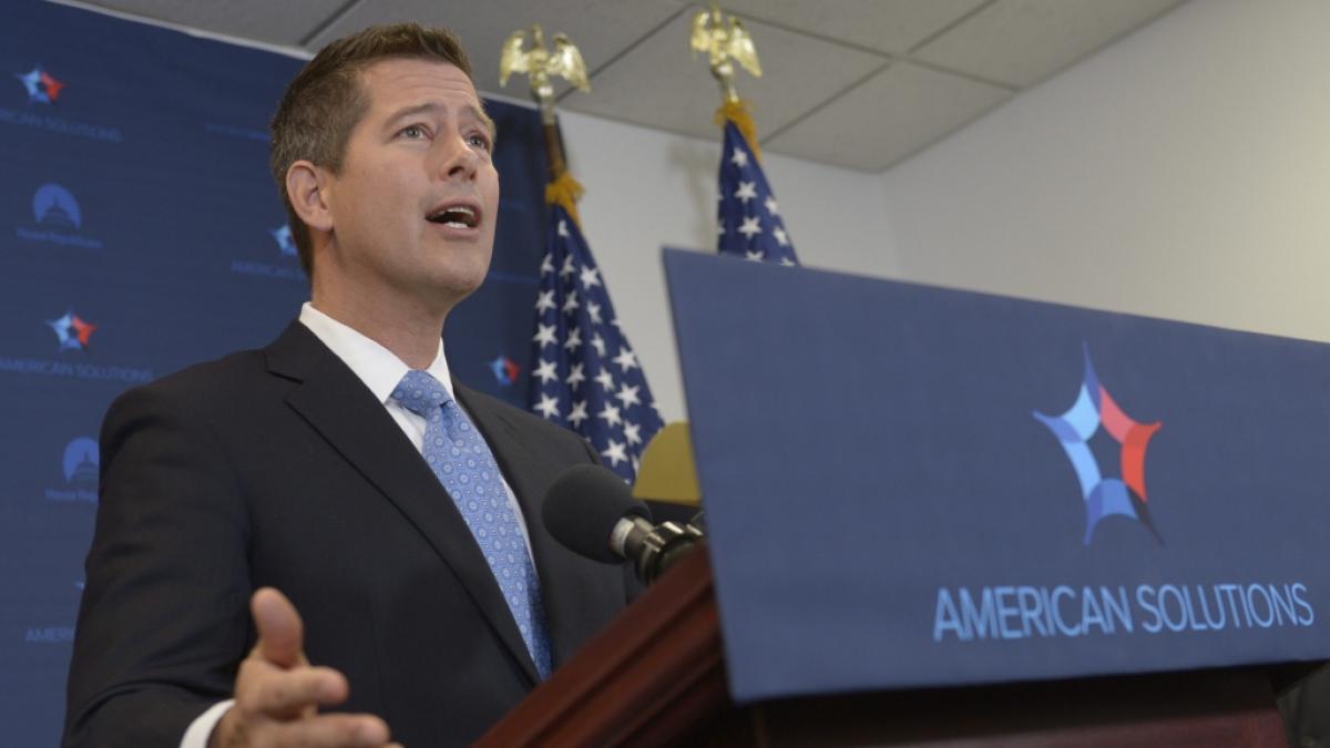 Das Netz gr&auml;bt einen alten Podcast-Clip aus &ndash; und pl&ouml;tzlich steht Trumps Verkehrsminister Sean Duffy massiv in der Kritik.&nbsp; (Foto)