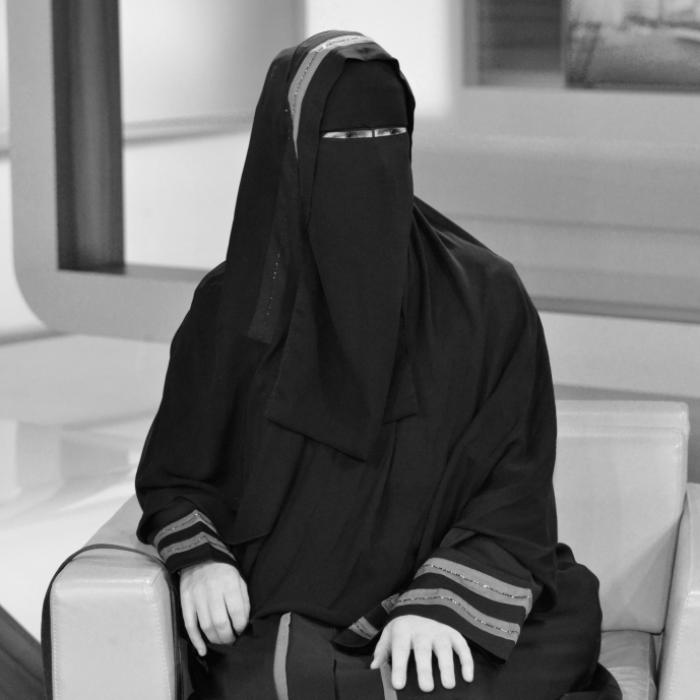 Krebs-Drama! Bekannte Schweizer Muslimin mit 35 Jahren gestorben