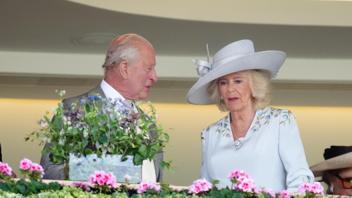 K&ouml;nigin Camilla sprach offen &uuml;ber die emotionale Belastung durch die Erkrankung ihres Mannes. (Foto)
