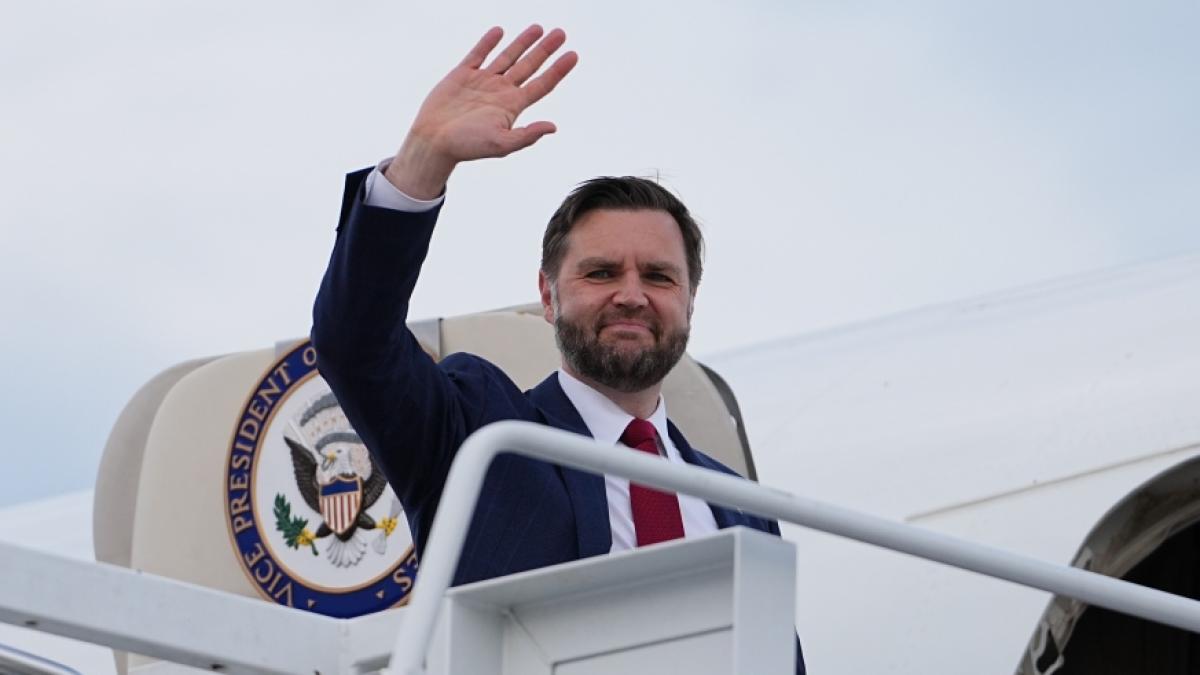 J.D. Vance (Foto) will gegen Minnesotas Gouverneur Tim Walz vorgehen. (Foto)