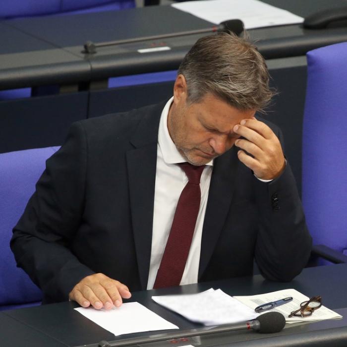 Umfrage-Pleite! Bundeswirtschaftsminister wird immer unbeliebter