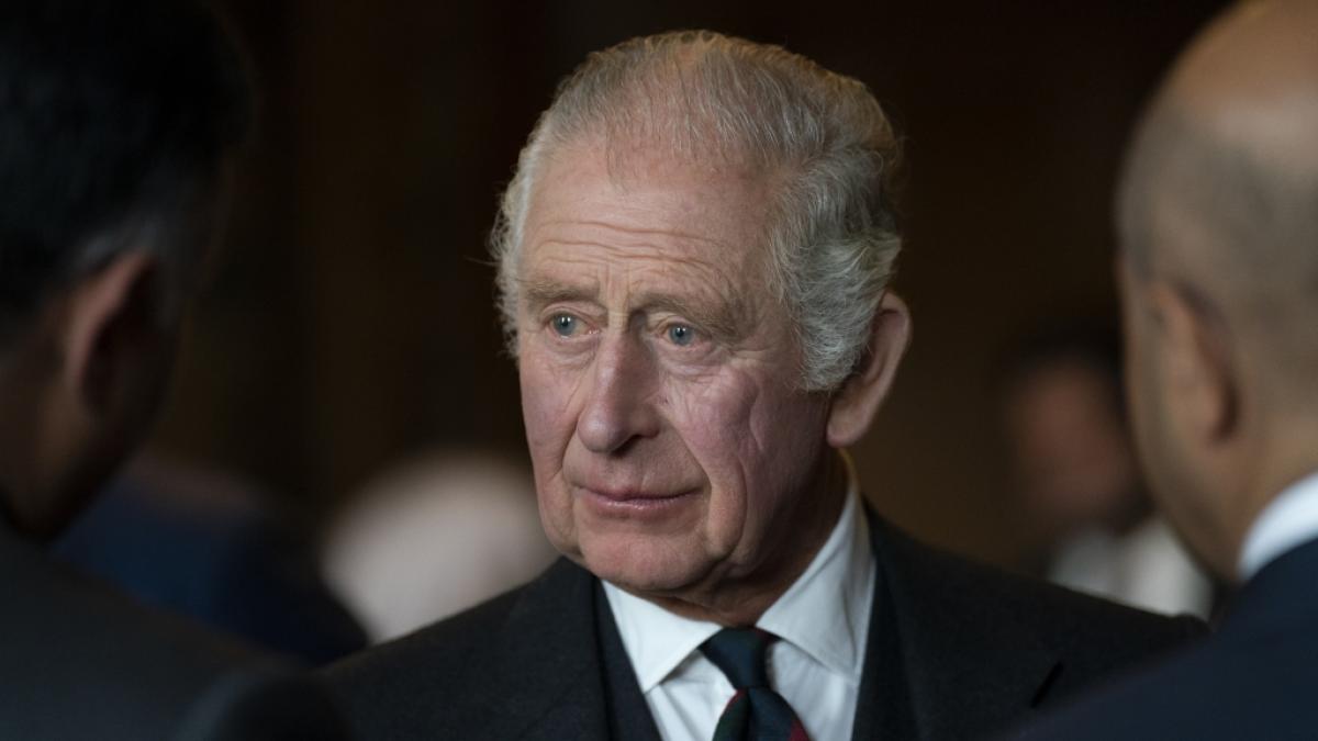 Ein weiterer Royal plant, K&ouml;nig Charles III. alleine in London zur&uuml;ckzulassen. (Foto)