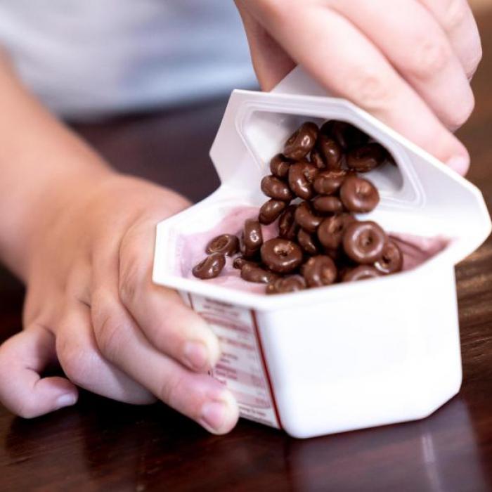 Süße Kalorienbomben mit zu viel Fett? Kinderdesserts im Test