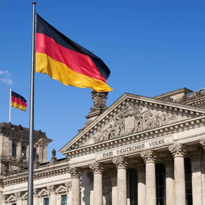 AfD mit 21 Prozent zweitstärkste Partei laut aktueller Wahlumfrage