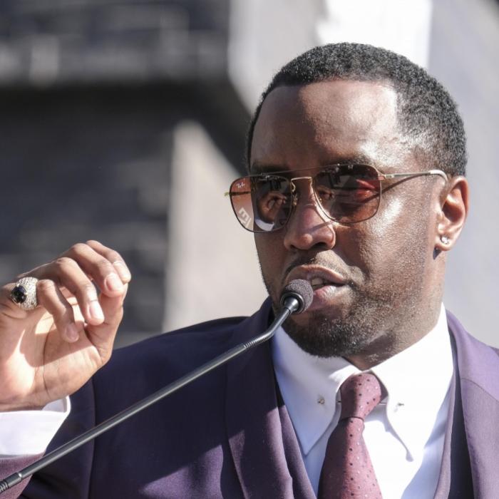 US-Rapper kriecht nach schockierendem Prügel-Video zu Kreuze
