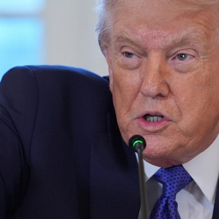 Kurz nach der Verhaftung - Trump überrascht mit Putin-Statement