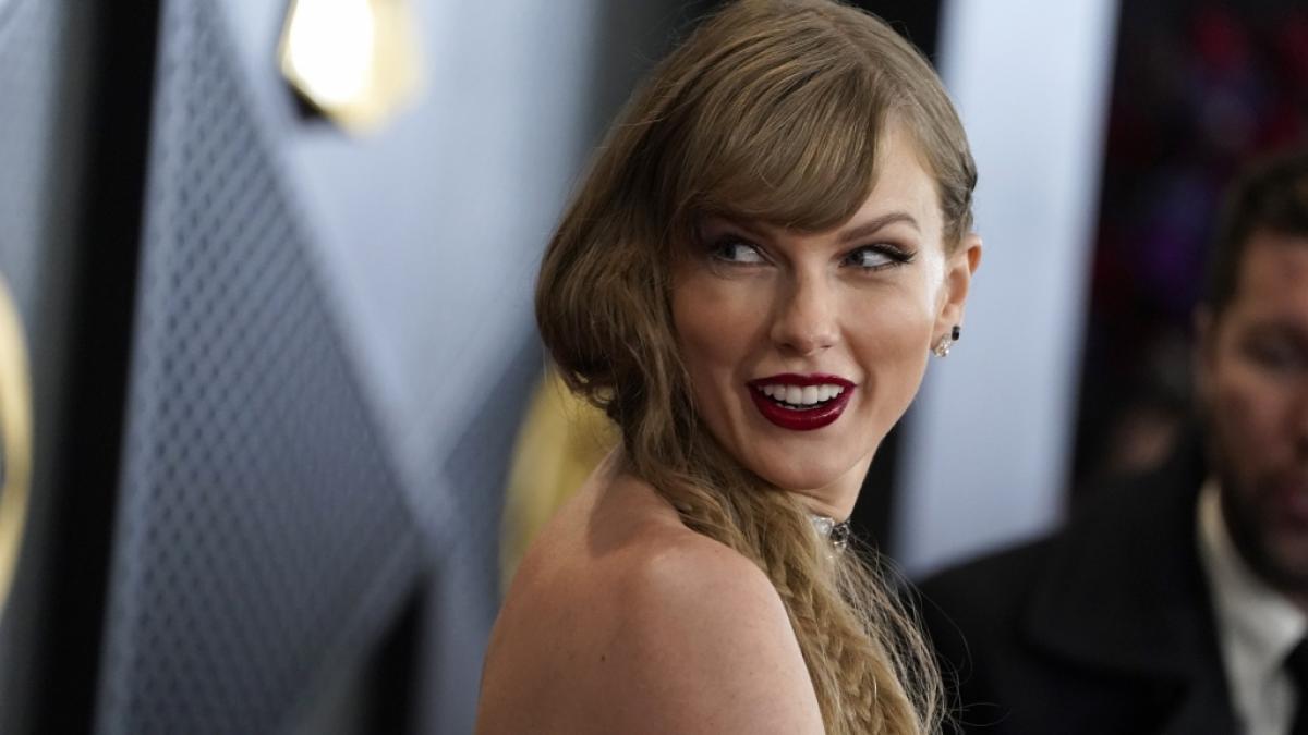Taylor Swift bei den 66. Grammy Awards. (Foto)