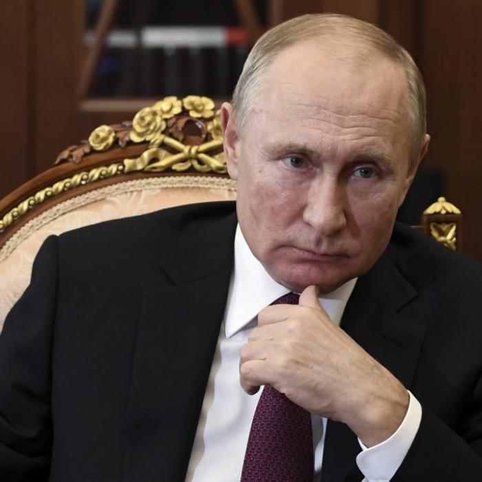 Kriegsschiffe entsandt! Putin droht mit neuer Superwaffe