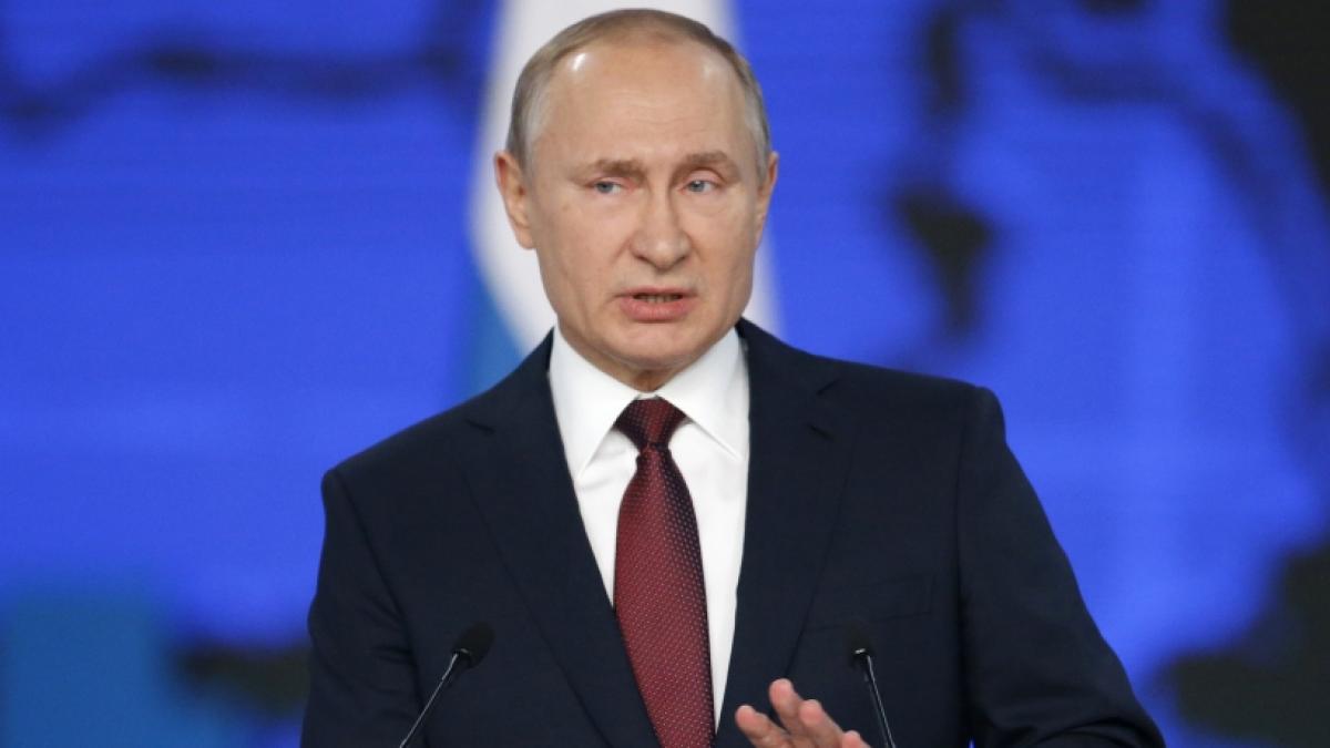 Ein Rekrutierungsb&uuml;ro von Wladimir Putin ist in Flammen aufgegangen. (Foto)