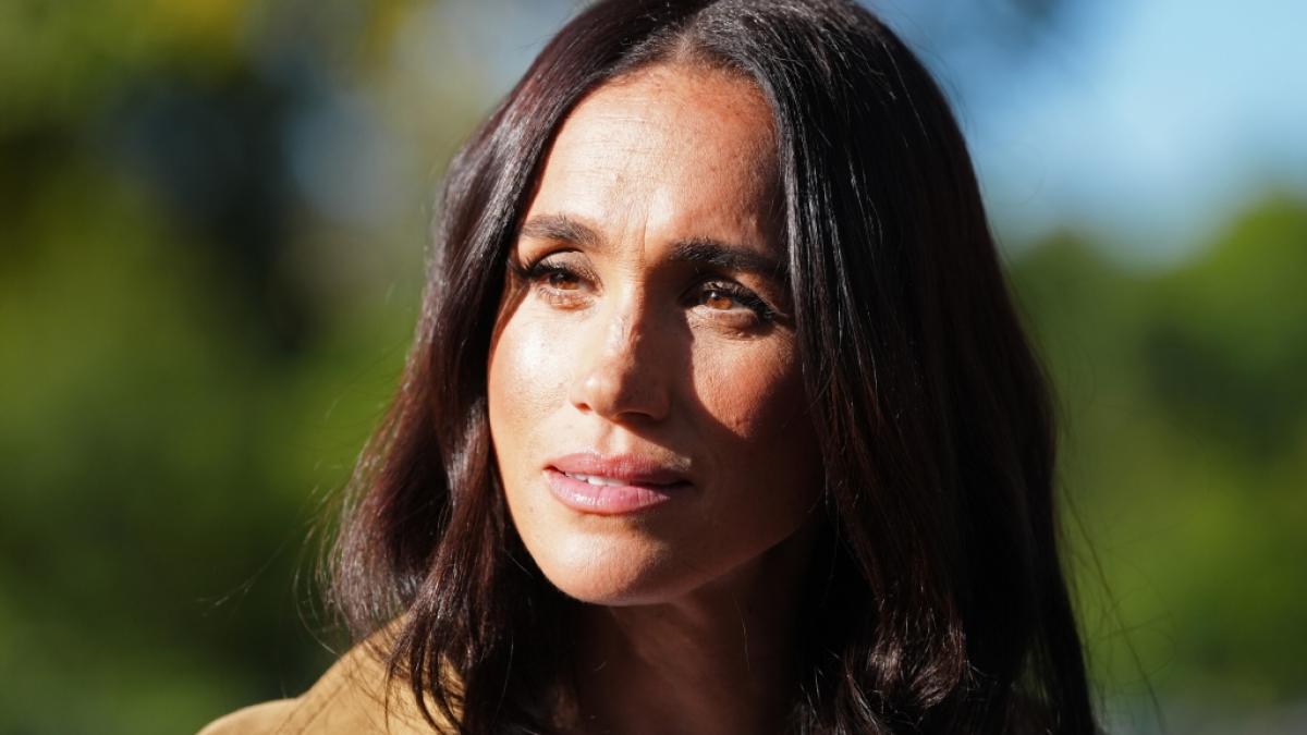 Meghan Markle soll Royals-Ger&uuml;chten zufolge in Montecito keinen Fu&szlig; mehr ohne aufw&auml;ndige Verkleidung vor die T&uuml;r setzen. (Foto)