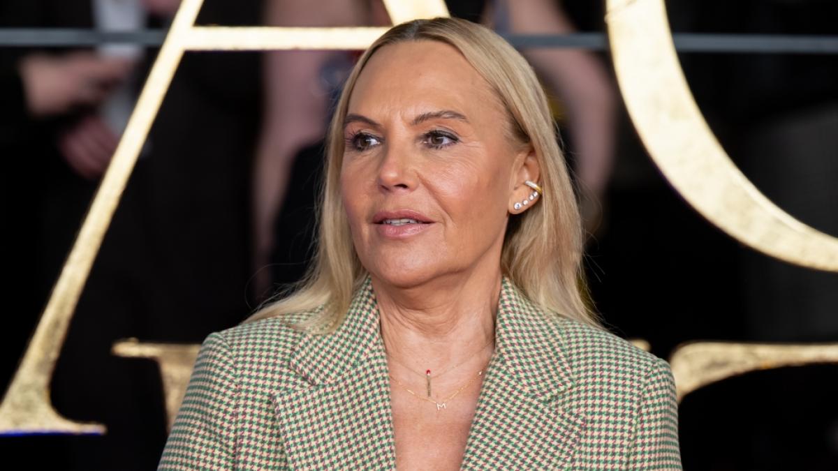 Natascha Ochsenknecht zeigte bei den Dreharbeiten zu "Diese Ochsenknechts" pl&ouml;tzlich beunruhigende Symptome - doch der Schlaganfall-Verdacht konnte ausger&auml;umt werden. (Foto)