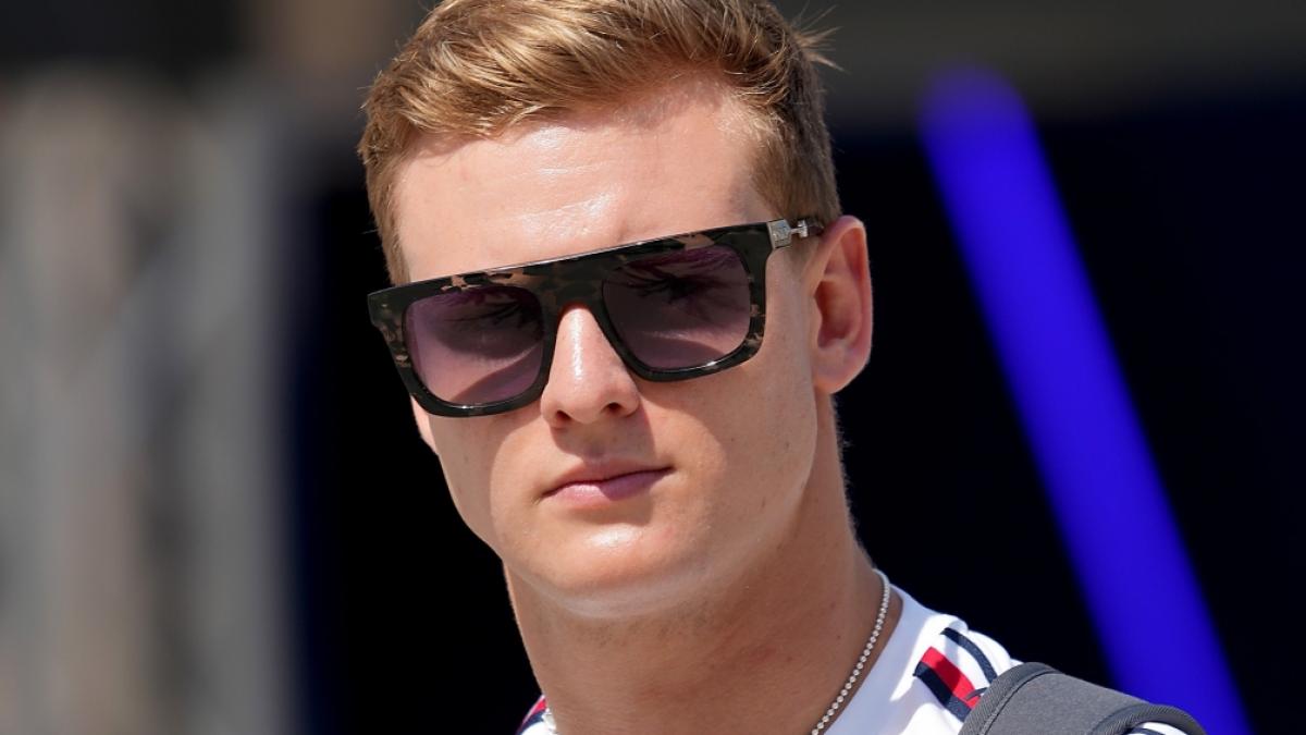 Mick Schumacher schw&auml;rmte von seiner Mama. (Foto)