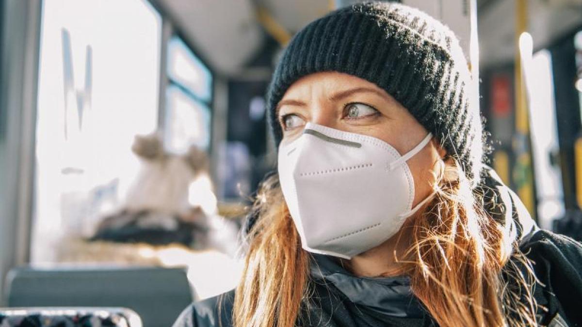 FFP2-Masken m&uuml;ssen eng anliegen. Nur dann bieten sich den erhofften hohen Schutz. (Foto)