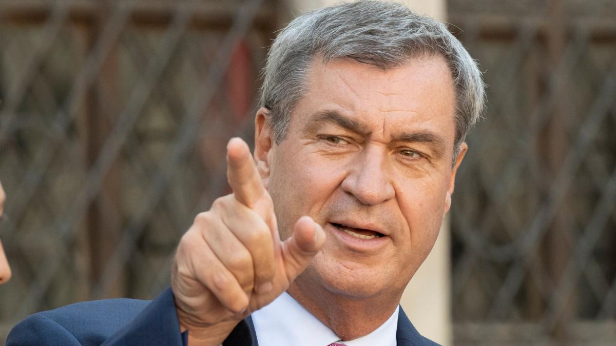 Nach dem CDU-Wahldebakel in Sachsen-Anhalt ist CSU-Chef Markus S&ouml;der Spekulationen und Ger&uuml;chten &uuml;ber einen m&ouml;glichen Wechsel des Bundeskanzlers klar entgegengetreten. (Foto)