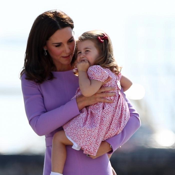 Foto-Beweis! Prinzessin Charlotte sieht aus wie Lady Di