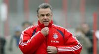 Ottmar Hitzfeld (FCB-Trainer vom 01.07.1998 bis 30.06.2004 und vom 01.02.2007 bis 30.06.2008), Erfolge: 5 x deutsche Meisterschaft, 3 x DFB-Pokal, 1 x Champions League (2001), 1 x Weltpokal (2001), 4 x Ligapokal