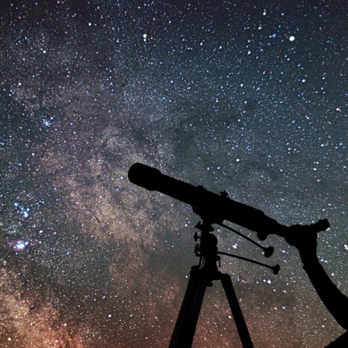 Magisches Spektakel! Düstere Sonne trifft auf Erdbeermond 
