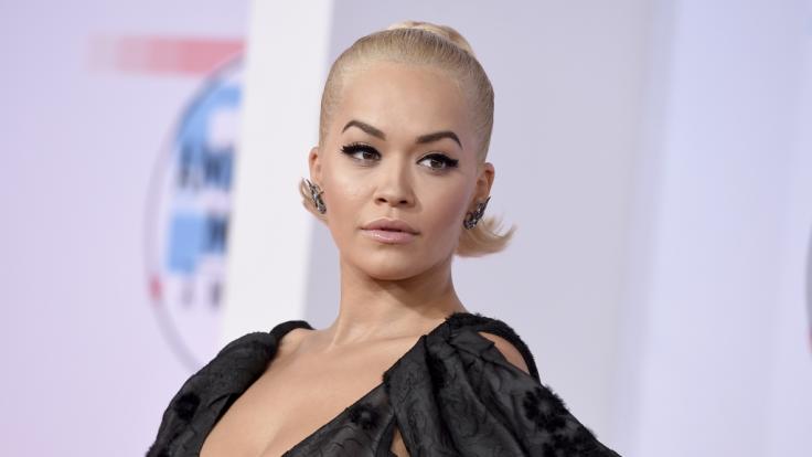 Rita Ora legt auf dem roten Teppich gern einmal einen Wow-Auftritt hin.
