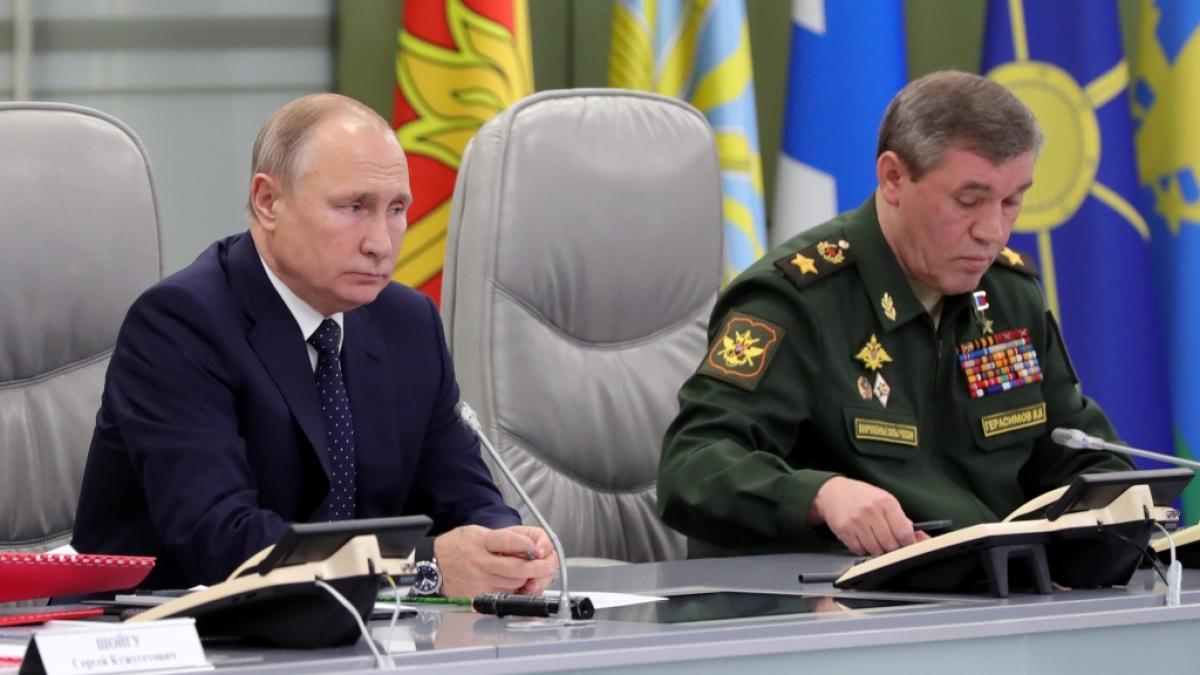 Aktuelle Aufnahmen von Wladimir Putin veranlassen Kreml-Kritiker wie Anton Geraschtschenko zu Mutma&szlig;ungen &uuml;ber den Geisteszustand des Kreml-Chefs. (Foto)