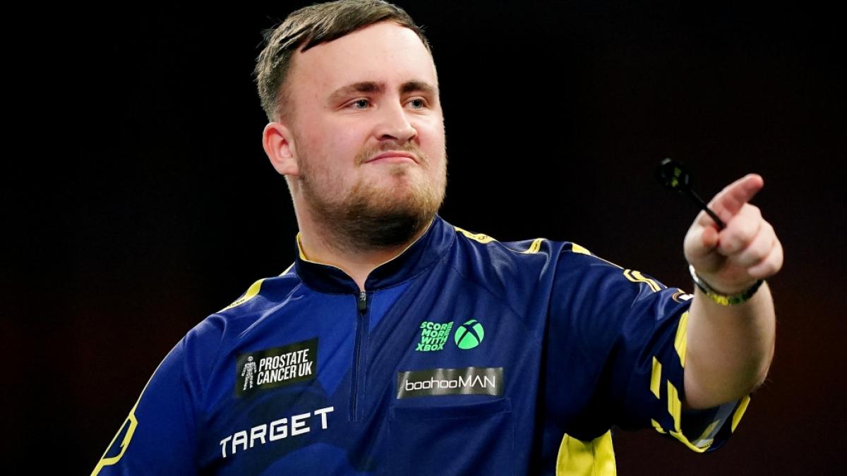 "The Nuke" ist nicht zu stoppen: Luke Littler kr&ouml;nte sich bei der Darts-WM 2025 zum j&uuml;ngsten PDC-Weltmeister der Geschichte und geht auch bei der WM 2026 in Topform ins Turnier. (Foto)