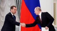 Dmitri Medwedew mit Wladimir Putin