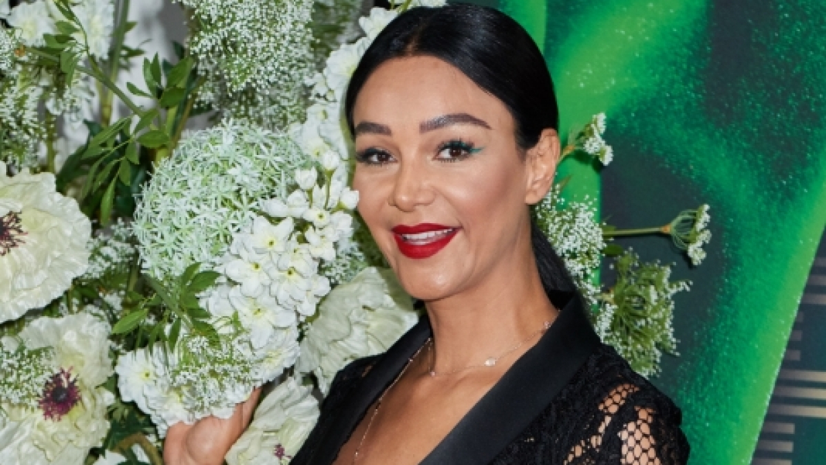 Verona Pooth begeistert ihre Fans bei Instagram einmal mehr mit einem Bild, auf dem die 50-J&auml;hrige viel nackte Haut zeigt. (Foto)