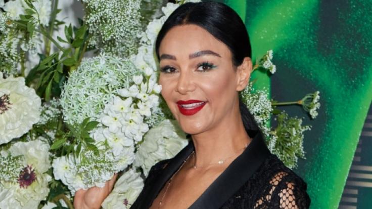 Verona Pooth begeistert ihre Fans bei Instagram einmal mehr mit einem Bild, auf dem die 50-Jährige viel nackte Haut zeigt.