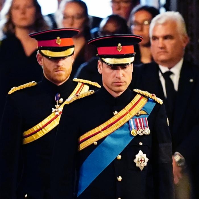 Titel-Beben bei den Royals - Prinz William triumphiert über Bruder Harry