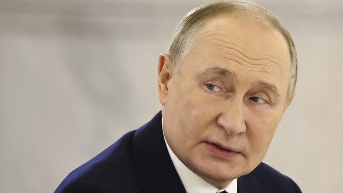 Wladimir Putin steckt jeden verf&uuml;gbaren Rubel in seinen Ukraine-Krieg - sehr zum Leidwesen der russischen Bev&ouml;lkerung, die immer tiefer ins Elend rutscht. (Foto)