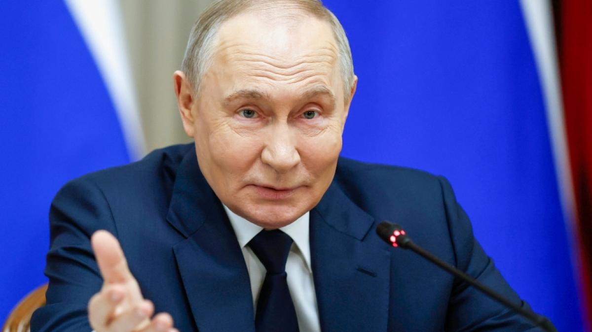 Wladimir Putin f&uuml;hrt seit fast vier Jahren Krieg gegen die Ukraine. (Foto)