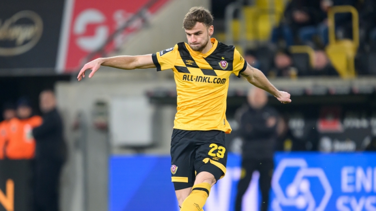 Dynamo-Kicker Lars B&uuml;nning wurde nach einer Hirnblutung notoperiert. (Foto)
