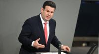 Laut Bundesarbeitminister Hubertus Heil sollen die Rentenbeiträge erst ab 2025 leicht ansteigen.