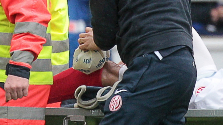 Für Elkin Soto ist die Saison in der Fußball-Bundesliga beendet.