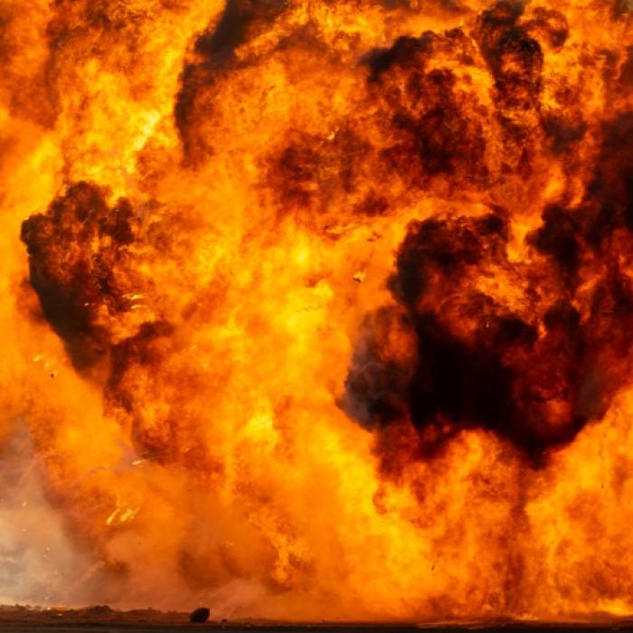 Inferno nach Drohnenangriff - Ukraine trifft Putins Öl-Herz