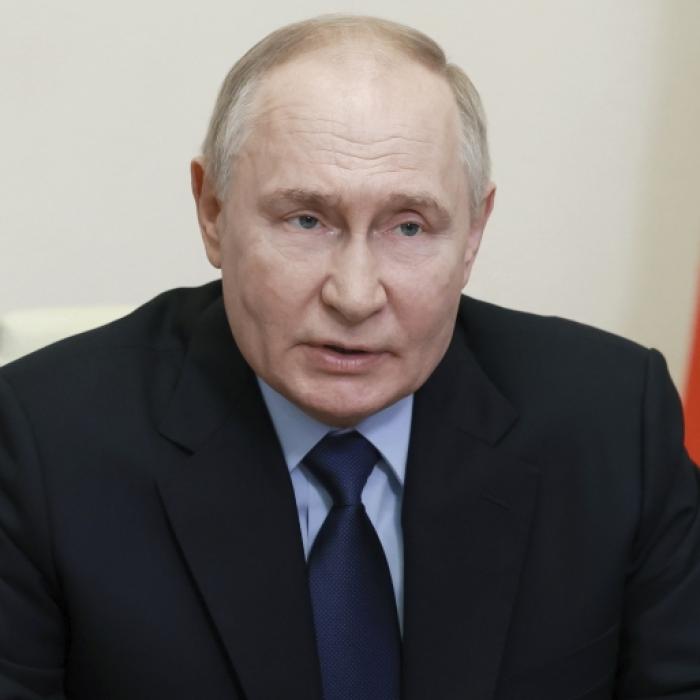 Video zeigt es: Wladimir Putins Millionen-Waffe fliegt in die Luft