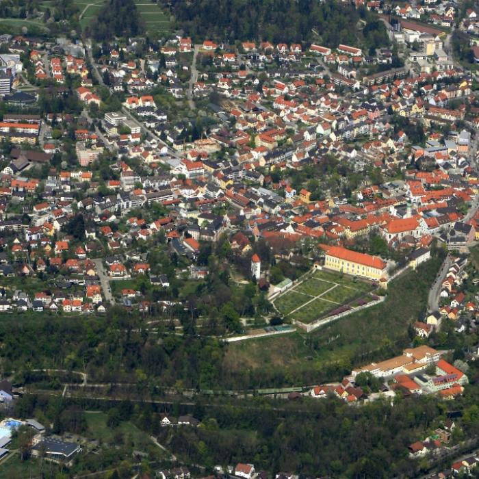 Luftaufnahme der Stadt Dachau bei München
