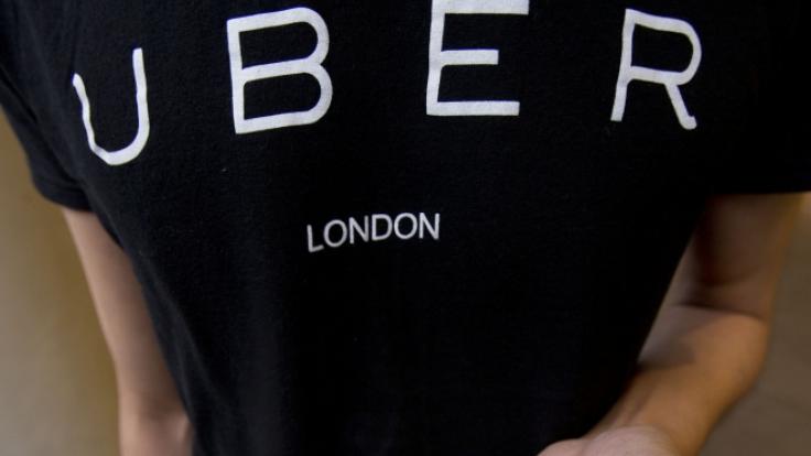 Die Fahrt mit einem Uber-Taxi sollte für eine junge Frau in den USA tödlich enden - die 21-Jährige stieg in ein falsches Auto und wurde ermordet (Symbolbild).