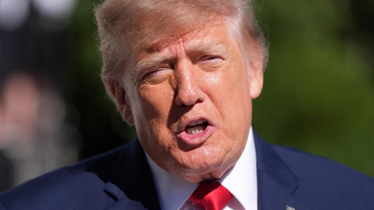 Donald Trump sieht sich mit neuem Amtsenthebungswirbel konfrontiert. (Foto)